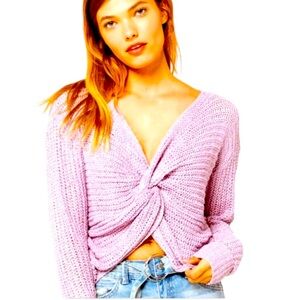 Ivy & Main Twisted Knot Lavender Sweater